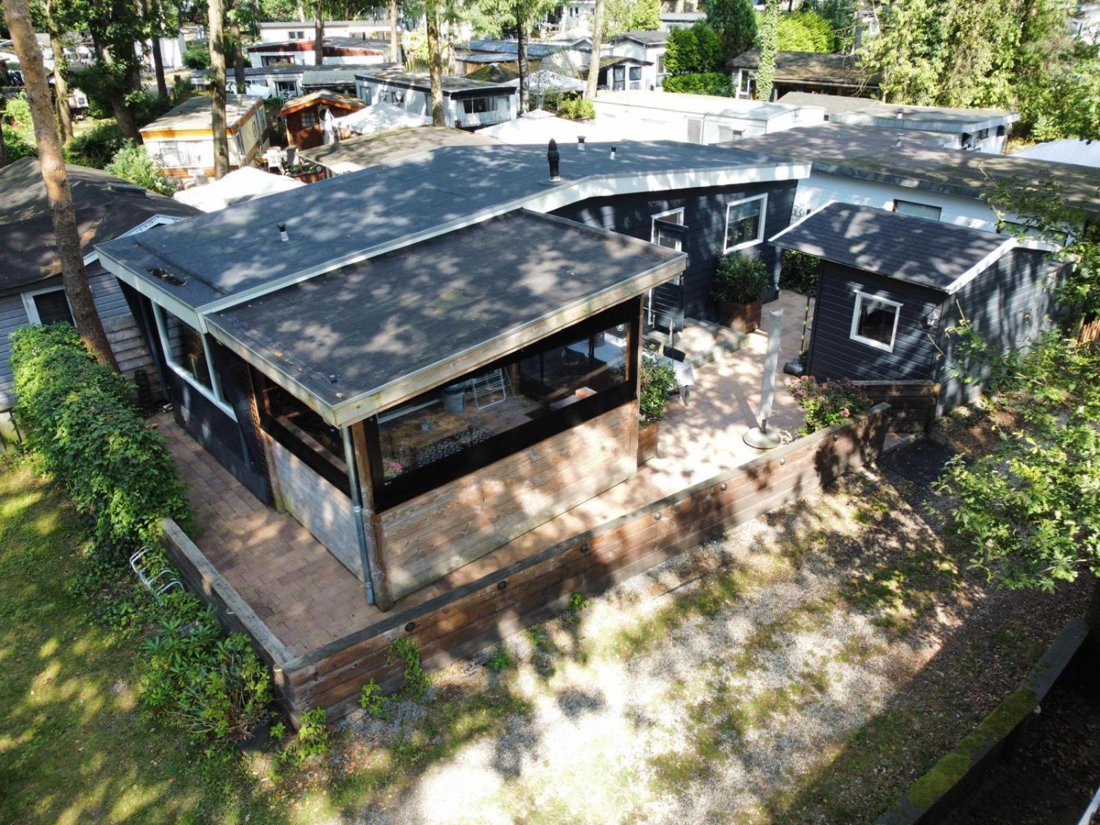 Chalet Bosrijk Midden In De Natuur-Eten&Drinken-Activiteiten-Ontspanning-En Nog Veel Meer 헨덜루 외부 사진