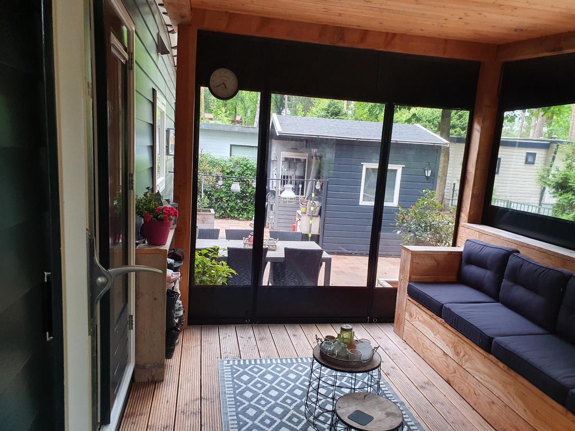 Chalet Bosrijk Midden In De Natuur-Eten&Drinken-Activiteiten-Ontspanning-En Nog Veel Meer 헨덜루 외부 사진