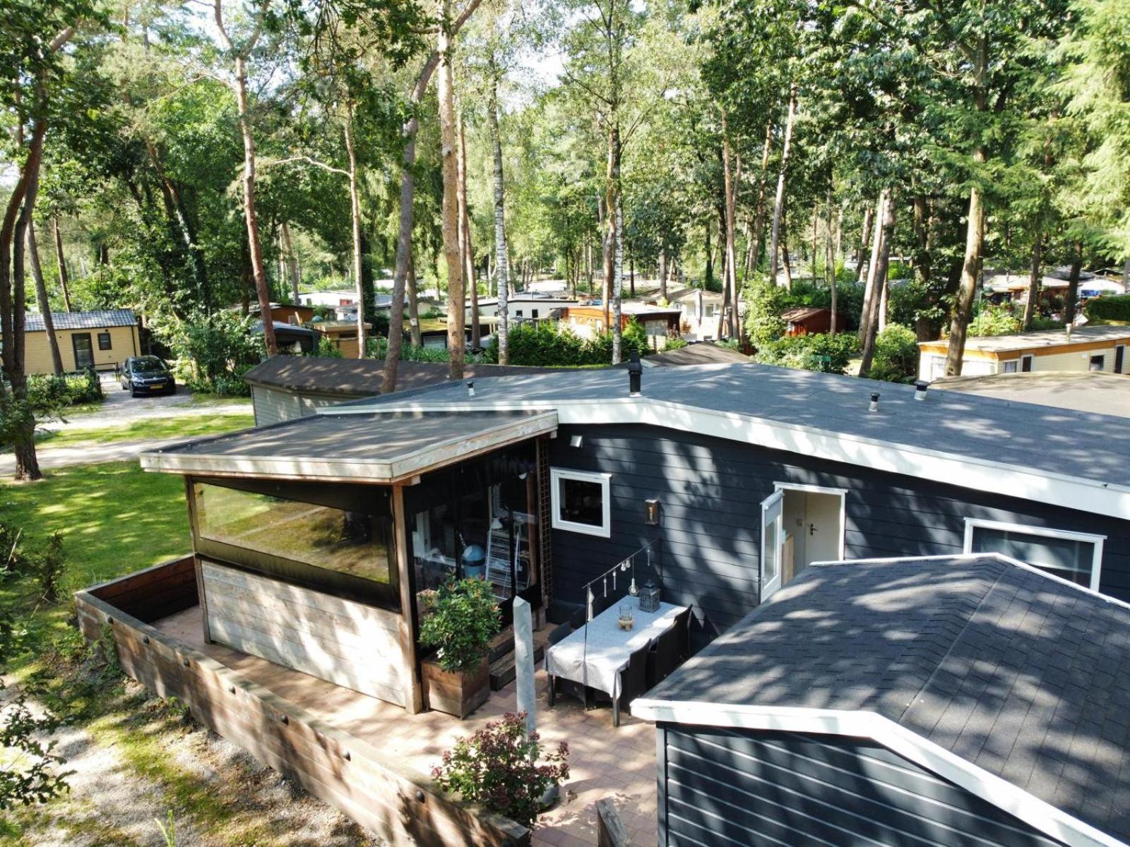 Chalet Bosrijk Midden In De Natuur-Eten&Drinken-Activiteiten-Ontspanning-En Nog Veel Meer 헨덜루 외부 사진